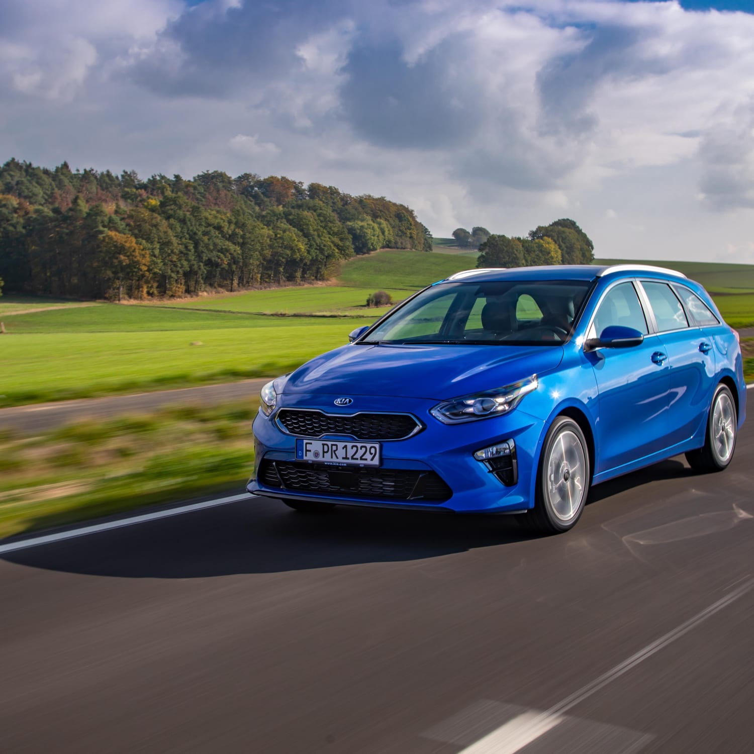 Сид 2019. Kia СИД 2019. Kia Ceed SW 2019. Kia Seed SW 2019. Kia Ceed GDI 1.6 2018.