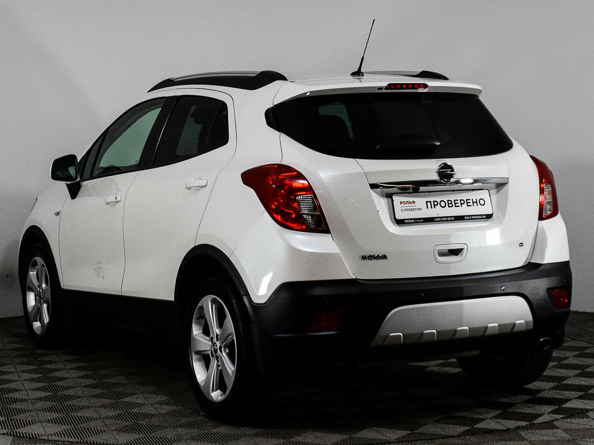 Opel Mokka белый