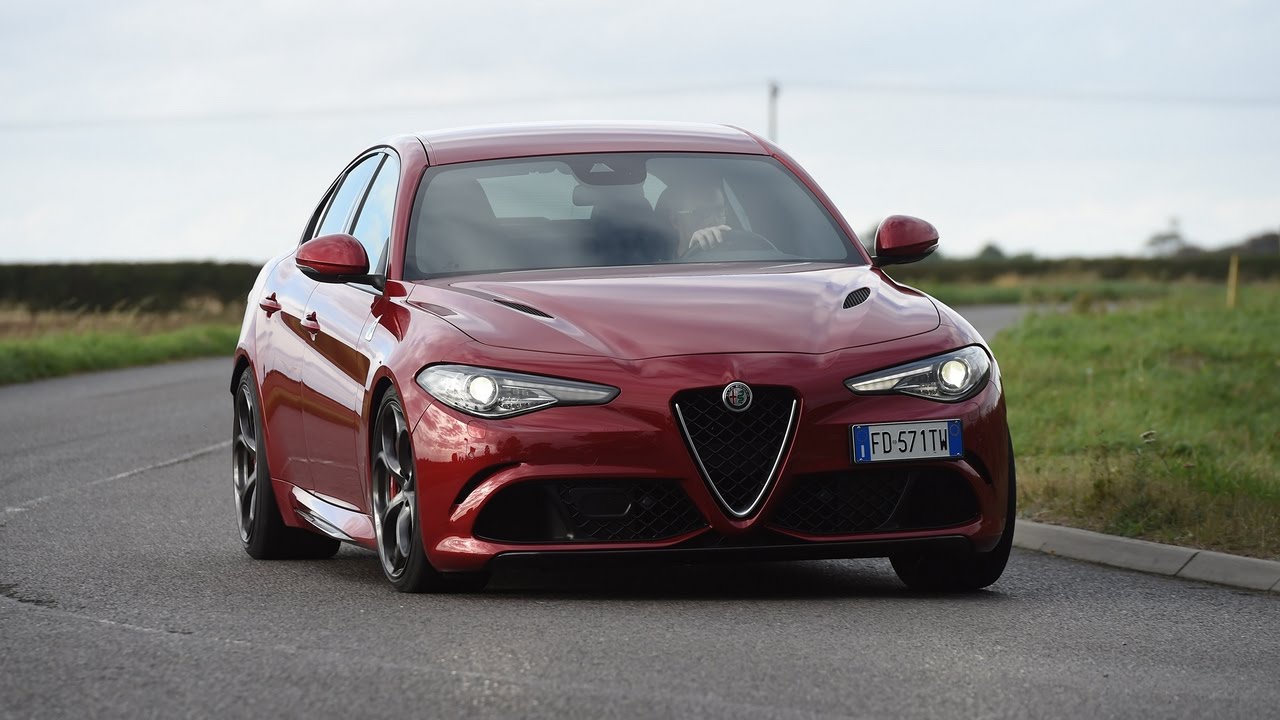 alfa romeo giulia квадрифолио